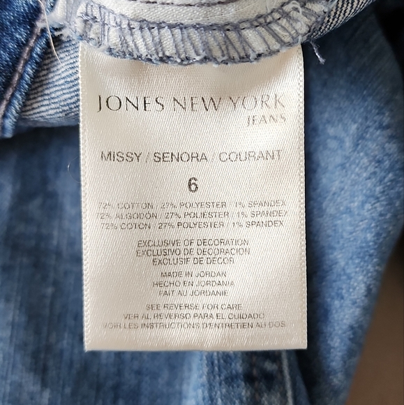 Jones New York Classic Blue Denim Women's Shorts #C2509-0069 - Picture 4 of 9